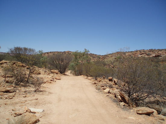 Der Weg von der Stadt zur Telegrafenstation