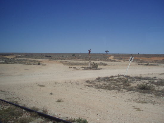 Wir verlassen den Bahnhof von Cook