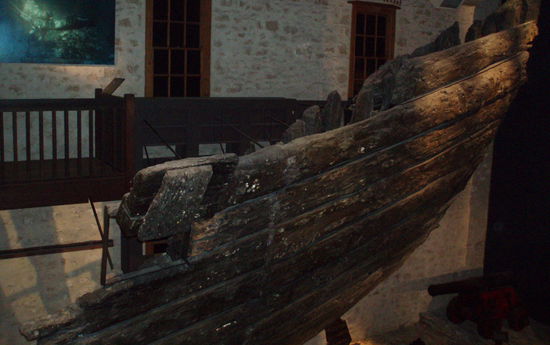 Gruseliges Highlight: Das Wrack der Batavia von 1629 - das Schiff ist berühmt für die Meuterei und das Massaker, die auf ihm und später an der Küste stattfanden