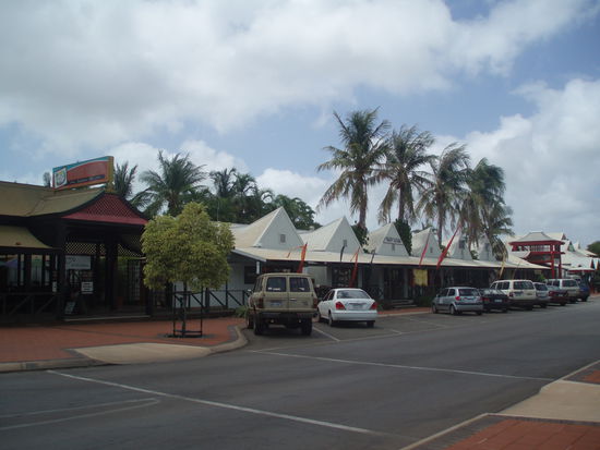 In der Innenstadt sieht man deutlich die asiatischen Einflüsse