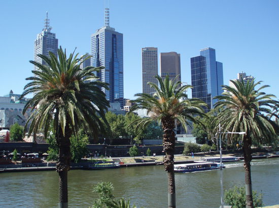 Der Yarra River fließt mitten durch die Stadt