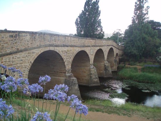 Die Brücke wurde 1823 gebaut
