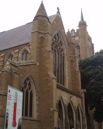 St. David's Cathedral von 1868, deren Dach aus einheimischem Holz gefertigt ist.