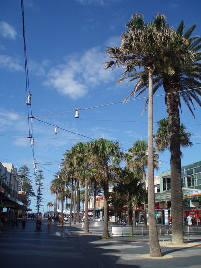 The Corso, die Einkaufsmeile von Manly