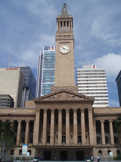 Das Rathaus. Hier war 2007 noch eine riesige Baustelle, heute ist alles fertig.
