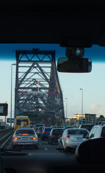 Fahrt zurück in Brisbane über die Storey Bridge