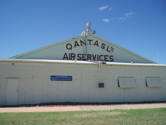 In diesem Hangar wurde das allererste Qantas Flugzeug gebaut