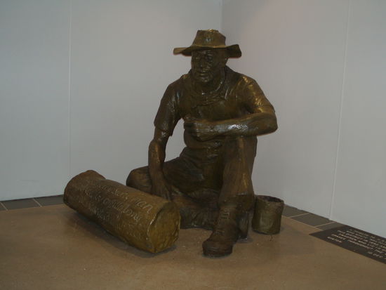 Denkmal eines typischen Wanderarbeiters