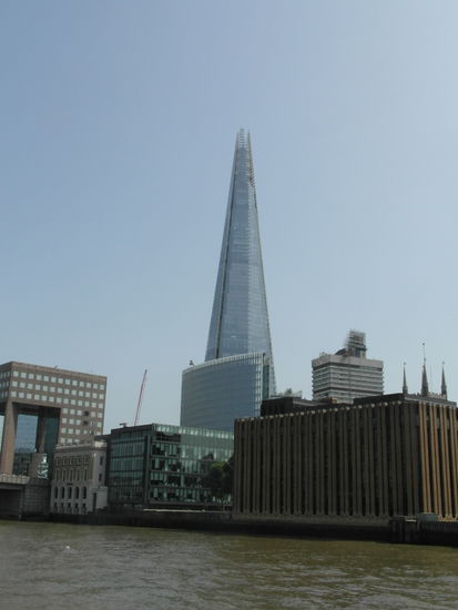 Ein paar Monate lang war The Shard der höchste Wolkenkratzer Europas, nun aber schon nicht mehr, da in Russland ein höherer gebaut wurde.