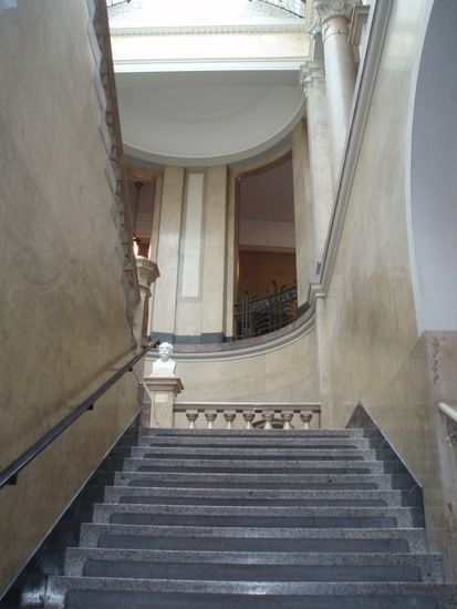 Treppenhaus in der Bibliothek