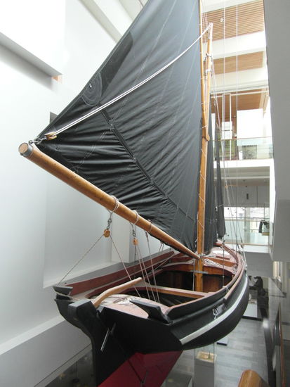 Ein traditionelles Segelboot