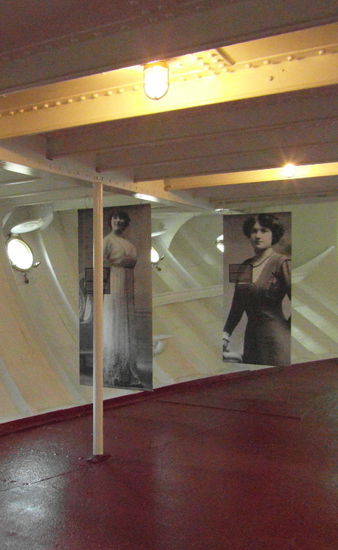 Auch hier gibt es einige Ausstellungen zu den Passagieren der Nomadic und zur Geschichte des Schiffs