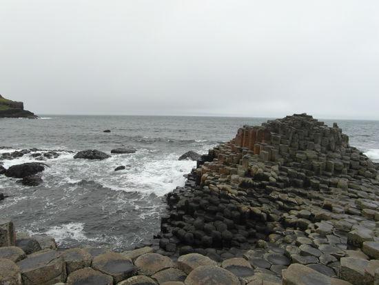 Kraxeln von Säule zu Säule, soweit man sich eben hinaus traut!