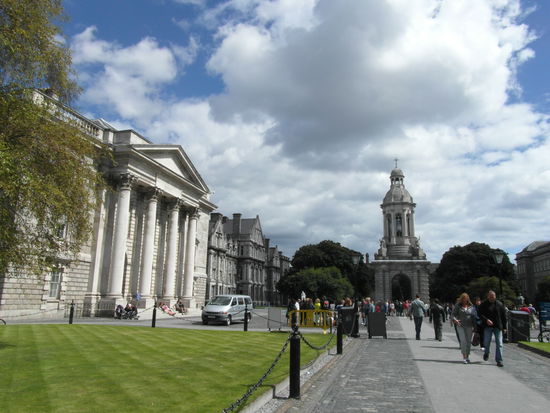 Und hinein tritt man in eine andere Welt!