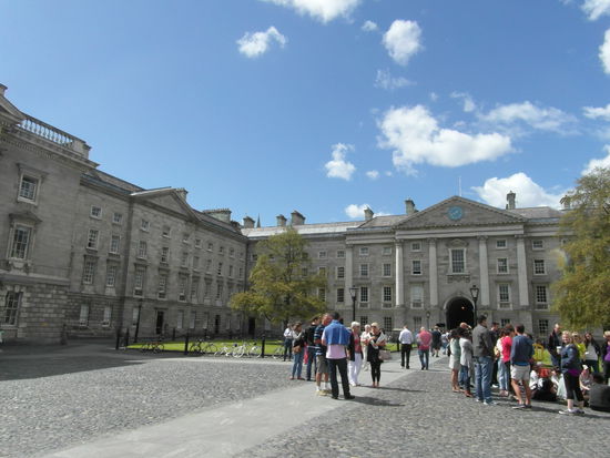 Die heutigen Gebäude stammen aus dem 18. und 19. Jahrhundert