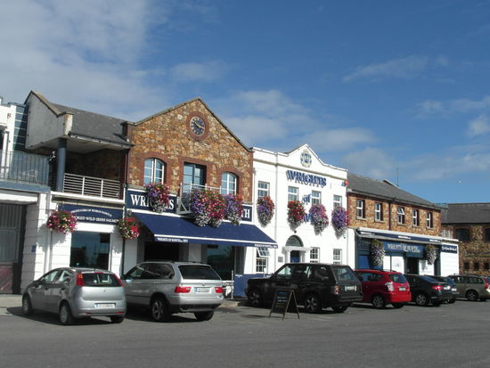 Hübsche Hafengebäude