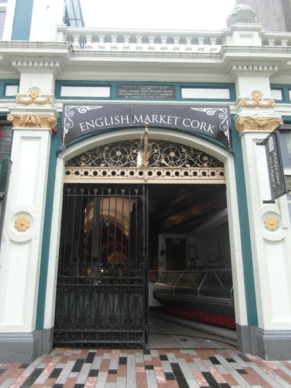 Eingang zum English Market - hier gibt es günstig superleckeres Obst und auch sonst viele interessante Stände