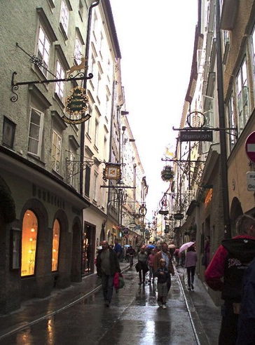 Wieder in der Getreidegasse