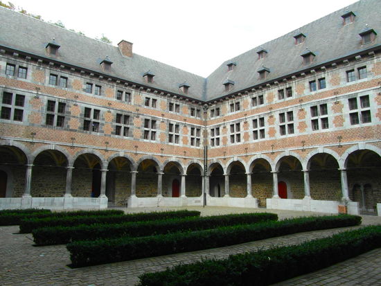 Der Kreuzgang der alten Abtei