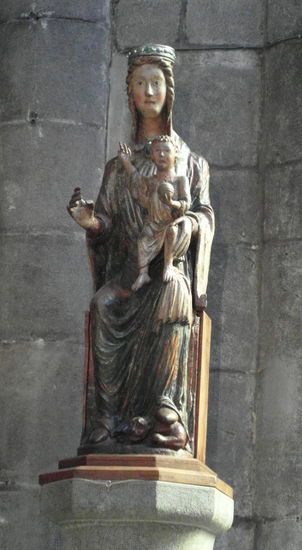 Ein romanisches Sedes Sapientiae von 1230