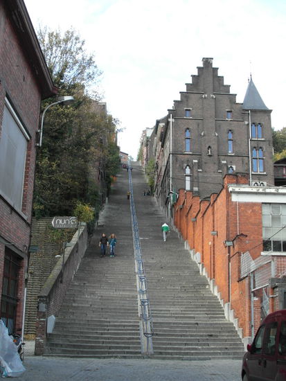 Die Treppe von unten...