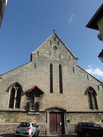 Weiter geht es durch den weitläufigen und verwinkelten Beginenhof, wo es überall etwas zu entdecken gibt. Dies ist die Beginenkirche, die leider geschlossen war.