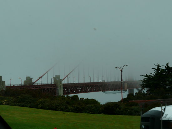 Ein Stückchen Golden Gate Bridge, der Rest ist futsch.