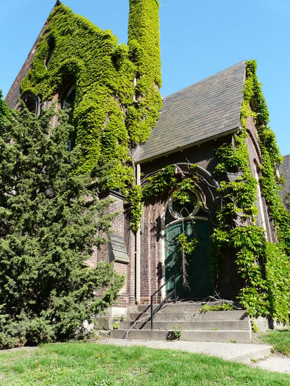 So sehen hier die medizinischen Universitätsgebäude aus