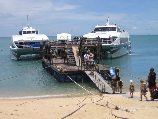 Lomprayah High Speed Cat