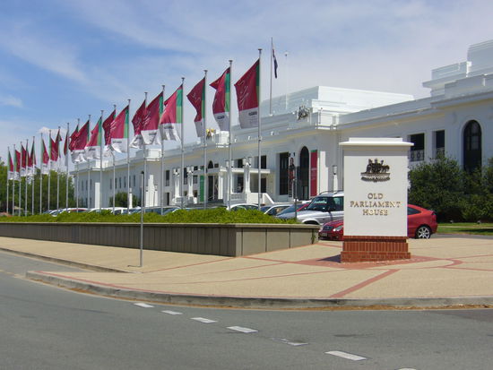 ... und das alte Parlament