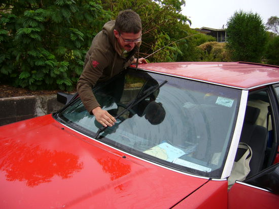 Handbetrieb, Dauerregen und keine funktionierenden Scheibenwischer