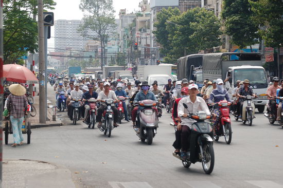 das überqueren einer Strasse, eine echte Herausforderung