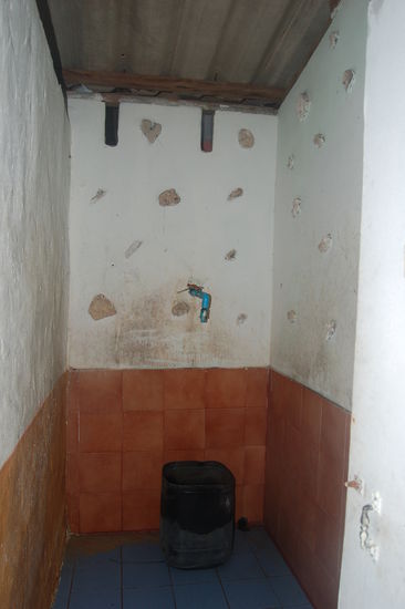 unsere Dusche, gott sei dank nur für einen Tag