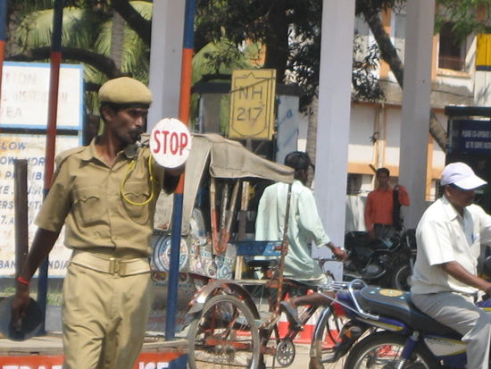 Menschenampel in berhampur