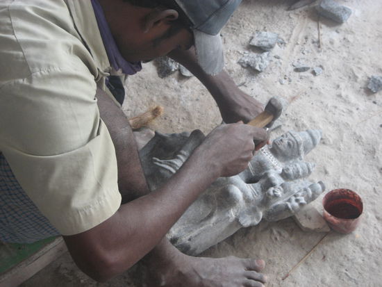 spannende Momente in der Werkstaette