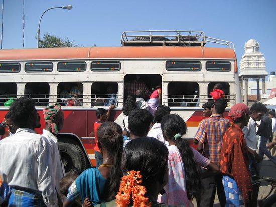 heute war alles uebervoll, besonders die Busse