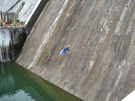 im Kampf gegen die Schwerkraft, yippeee