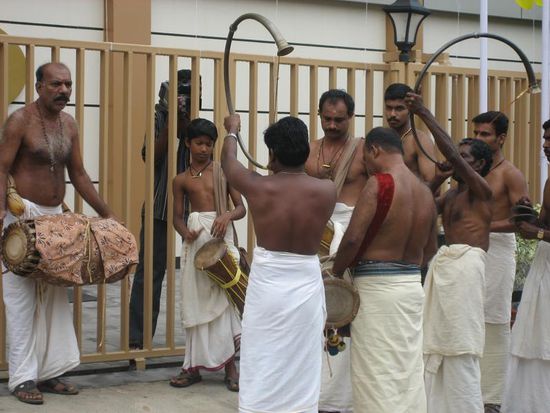 schraege Nakedeicombo