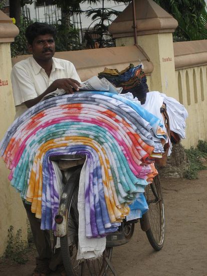 Einer der wenigen offenen Laeden in den Strassen Ernakulum's