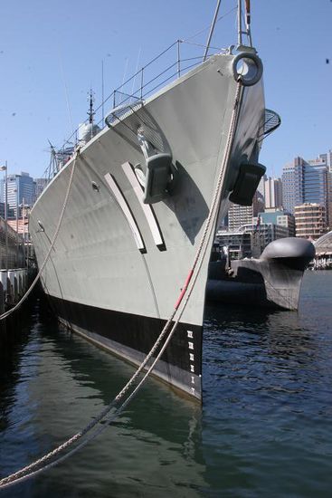 Schiff und U-Boot im Darling Harbour