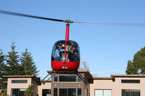 Take-off vom Rasen vor dem Haus