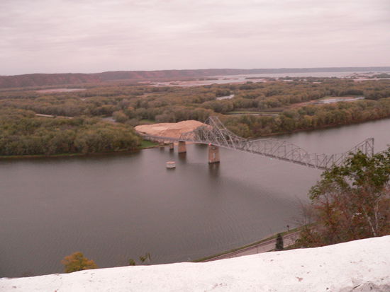 Hier sind wir vorhin noch drunter durch geschippert