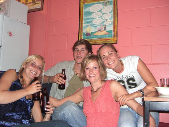 Das war dann kurz bevor wir losgegangen sind.Tim(in Bundaberg kennengelernt)ist dann auch noch dazugestossen. Wir haben uns naemlich zufaellig in Queenstown wieder getroffen!