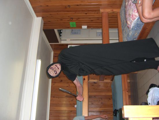 Ja das ist David. So wurde Laura dann in der Nacht erschreckt!