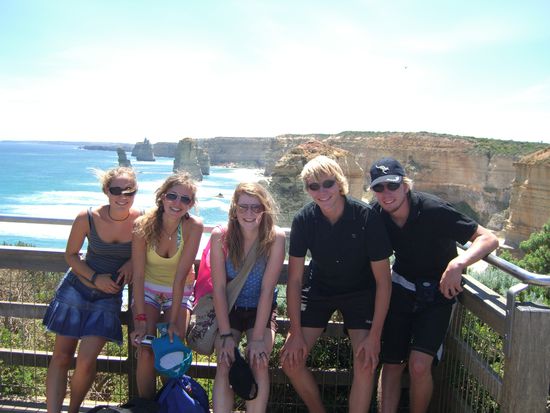 Wir vor den Aposteln!Schon auf der Great Ocean Road!