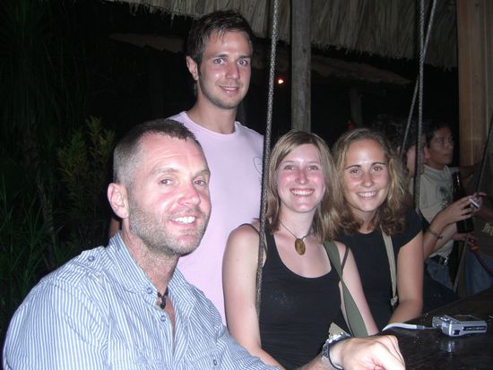 David,Inga,Rainer und ich in dem wohl coolsten Hostel was wir bis jetzt gefunden haben!