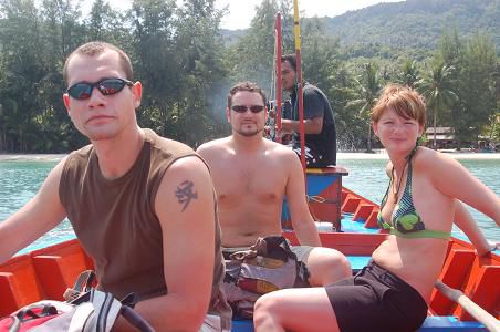 Boat-Taxi zum Bottle Beach