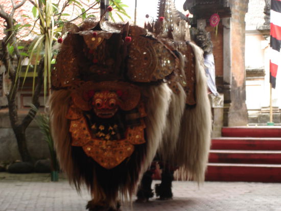 Barong, Fabelwesen