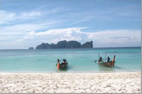 Yeah Baby, Phi Phi kicks ass !!
