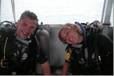 James Bond (Germany) + Lara Croft (England)